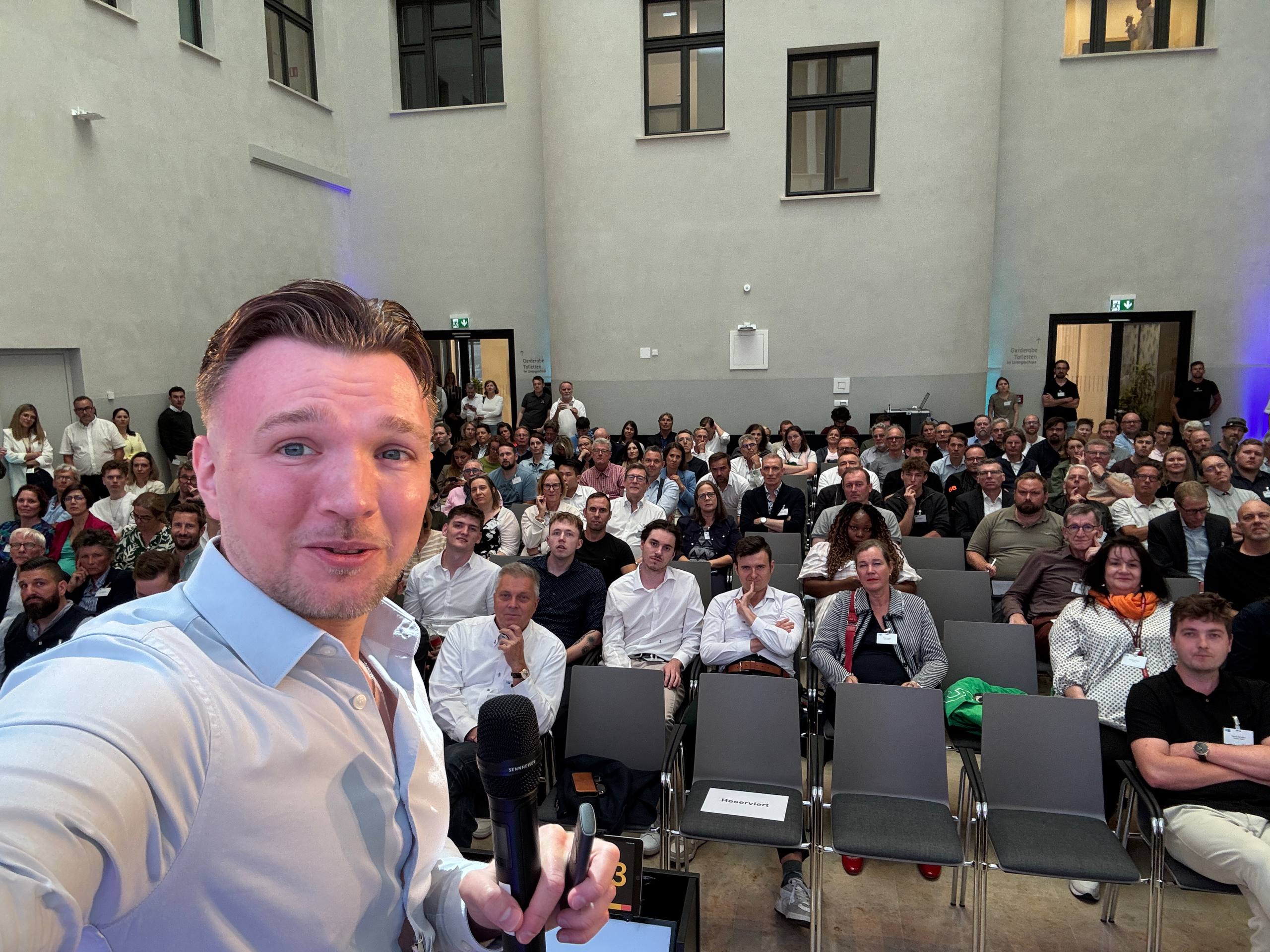 Pitched webentity at IHK Munich: visible in Google, cited in AI answers